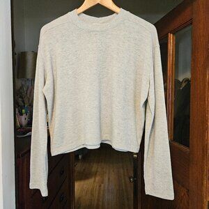 PST Los Angeles Women's Gray Sweater - Size Medium